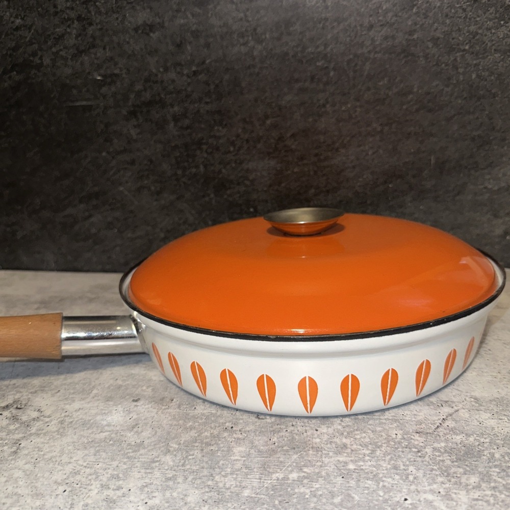 Vintage Norway Catherine Holm Orange Lotus Skillet Pan Lidded With Wooden Handle
